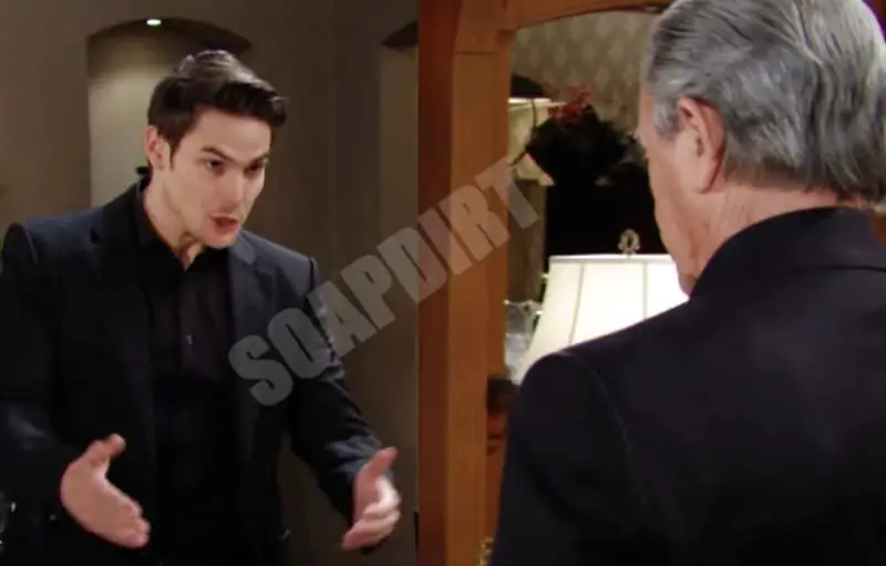 Y&R Spoilers: Адам Ньюман (Марк Гроссман) - Виктор Ньюман (Эрик Бреден) Y&R Spoilers: Адам Ньюман (Марк Гроссман) - Виктор Ньюман (Эрик Бреден)