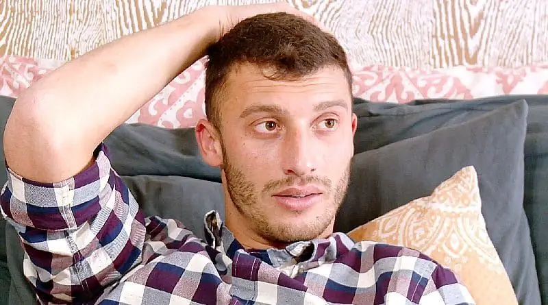 90 Day Fiance': Алексей Броварник застрял в мусорном мешке на лодке