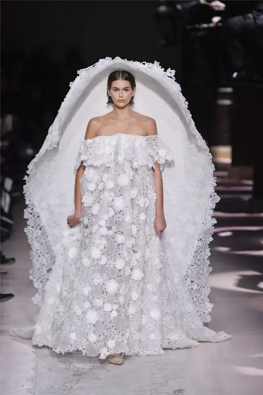 Кайя Гербер, парижская неделя моды, кутюр, Givenchy Кайя Гербер, парижская неделя моды, кутюр, Givenchy