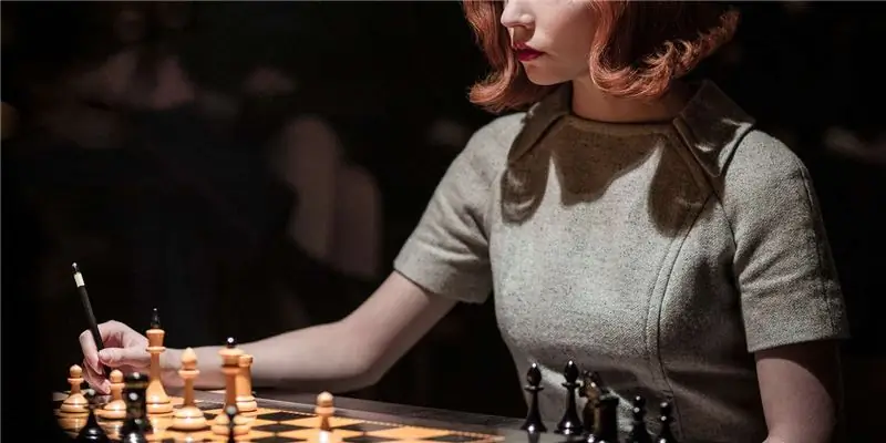 Первопроходец шахмат подает в суд на Netflix, утверждая, что ее обидели в «Королевском гамбите»