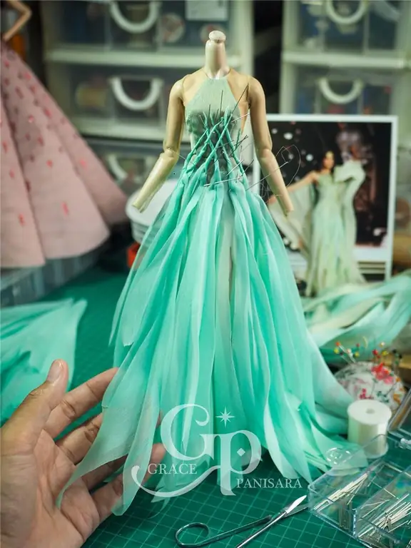 Кукла Надя Феррейра, дизайнер Грейс Панисара