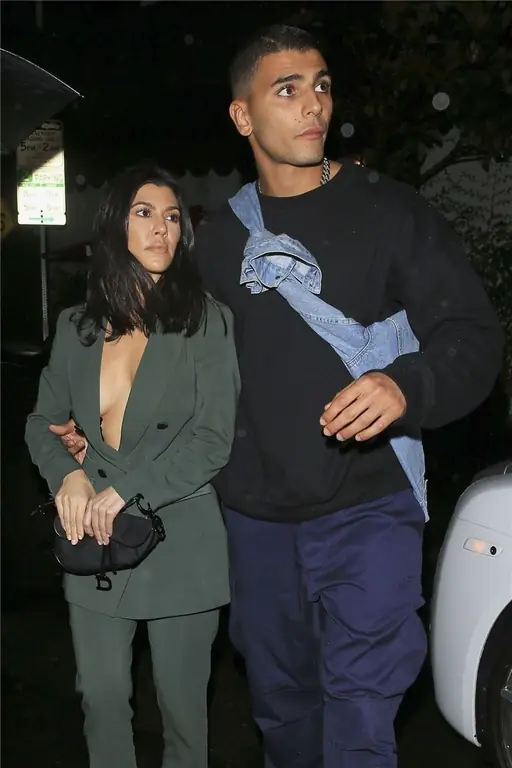 Кортни Кардашьян, Юнес Бенджима