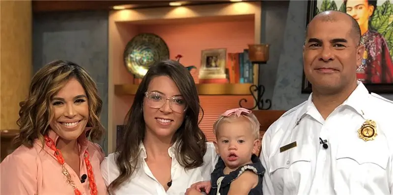 Говорит латиноамериканская мать, которая чуть не увидела своего ребенка&eacute; тонуть