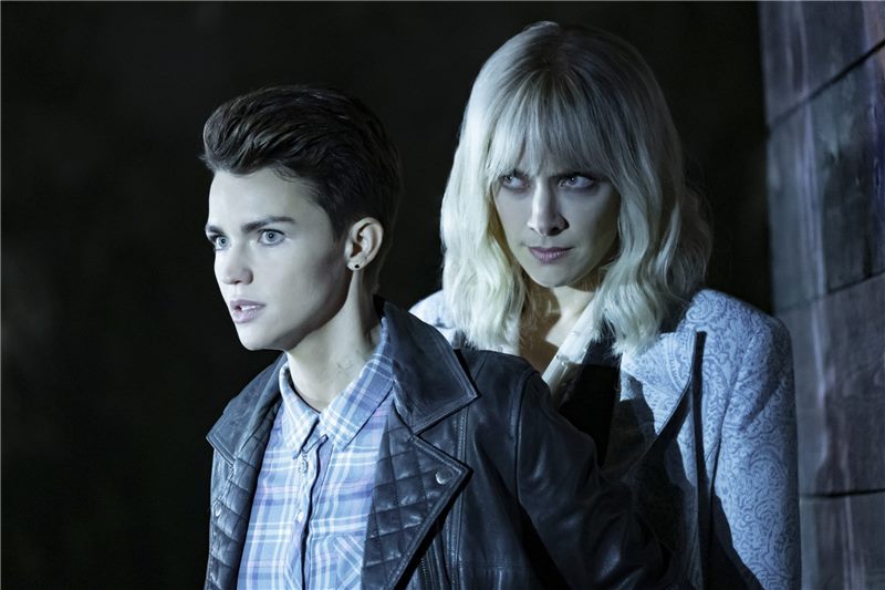 Приложение Apple TV доступно на устройствах Roku