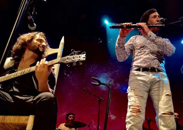 Кристиан де Море и Хорхе Пардо в песне "Solea Groove"