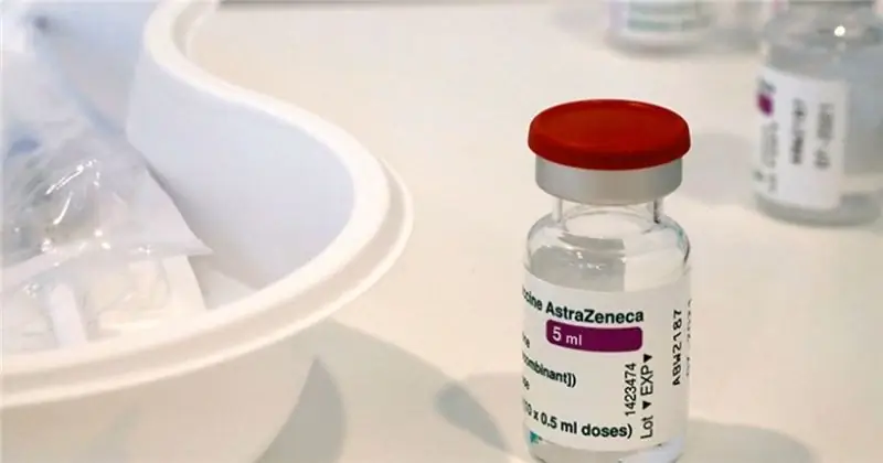 Вакцина AstraZeneca: ученые выявили новый, хотя и редкий, риск