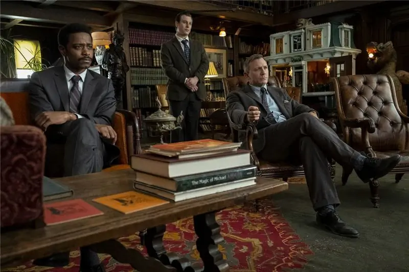 Knives Out REVIEW - Захватывающая жанровая поездка