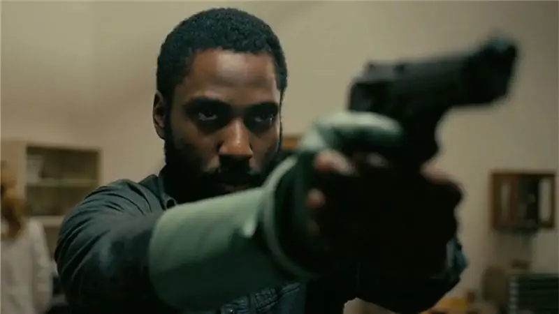 Догмат Кристофера Нолана снова отложен