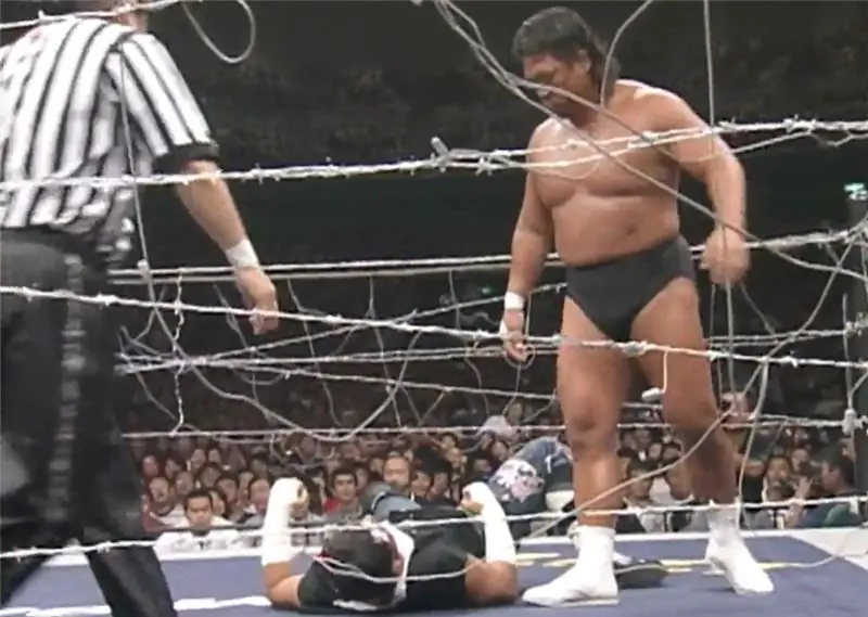 Что такое схватка за взрывающуюся колючую проволоку?