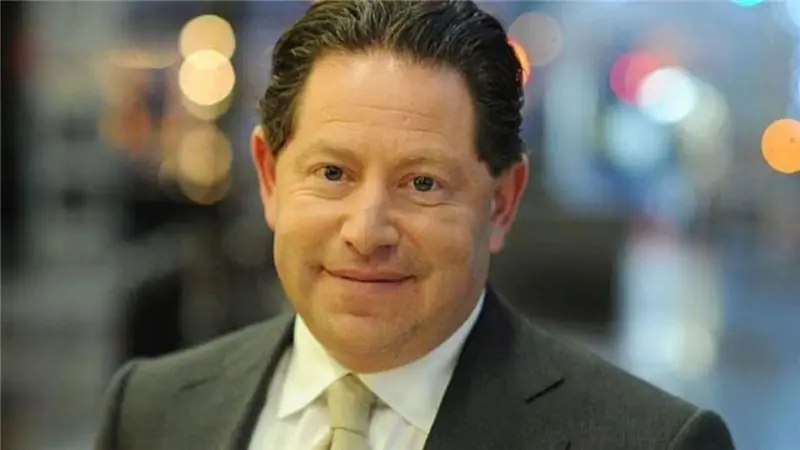 Генеральный директор Activision Blizzard Бобби Котик вдвое сократил зарплату, но по-прежнему может получить огромную чистую зарплату