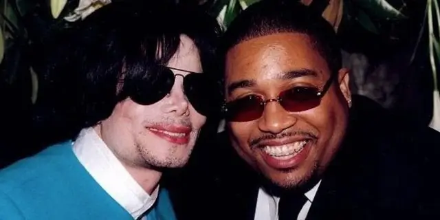 Кори Руни Собственный капитал: Вики, Женат, Семья, Свадьба, Заработная плата, Братья и сестры