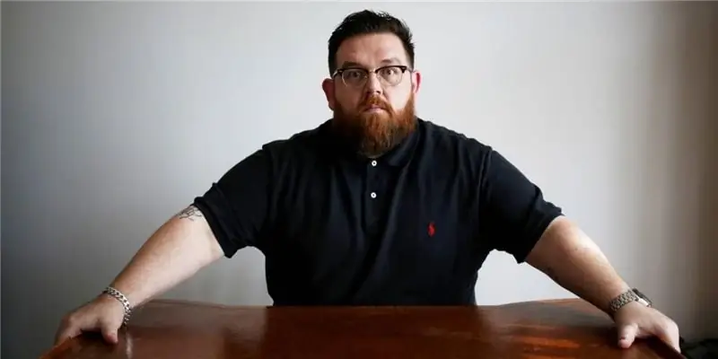 Ник Фрост Собственный капитал: Вики, Женат, Семья, Свадьба, Заработная плата, Братья и сестры