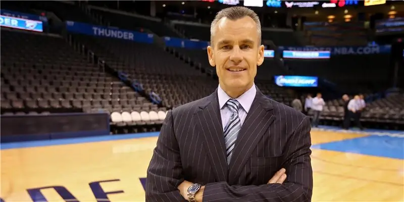 Билли Донован Собственный капитал: Вики, женат, семья, свадьба, зарплата, братья и сестры