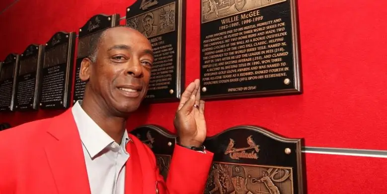 Уилли МакГи Чистая стоимость: Вики, В браке, Семья, Свадьба, Заработная плата, Братья и сестры