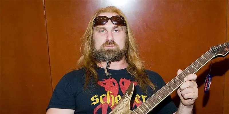 Эндрю Брынярски Собственный капитал: Вики, женат, семья, свадьба, зарплата, братья и сестры