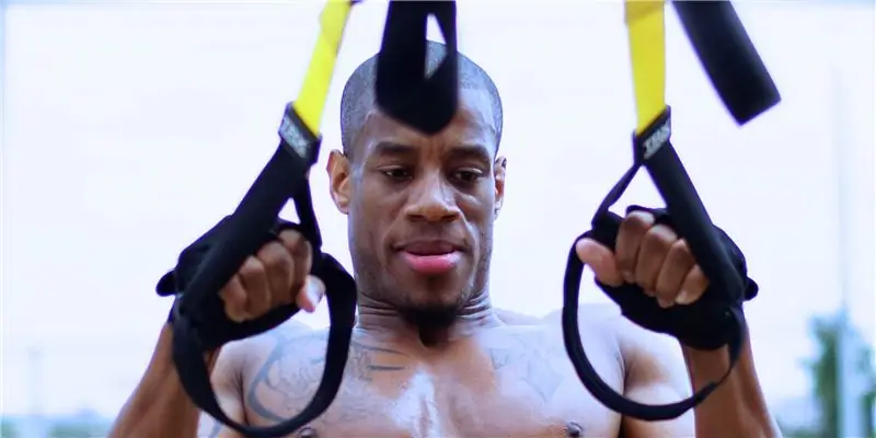 Состояние Антонио Дэниэлса: Вики, женат, семья, свадьба, зарплата, братья и сестры