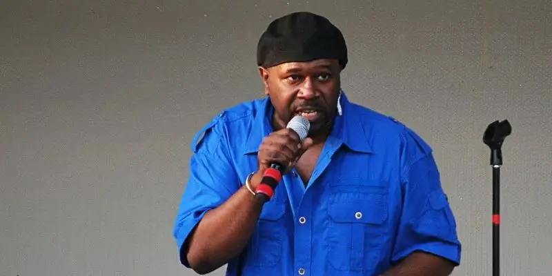 Лукавый Лу Чистая стоимость: Вики, В браке, Семья, Свадьба, Заработная плата, Братья и сестры