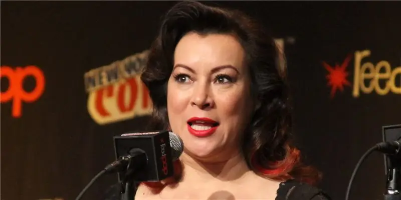 Дженнифер Тилли Чистая стоимость: Вики, В браке, Семья, Свадьба, Заработная плата, Братья и сестры