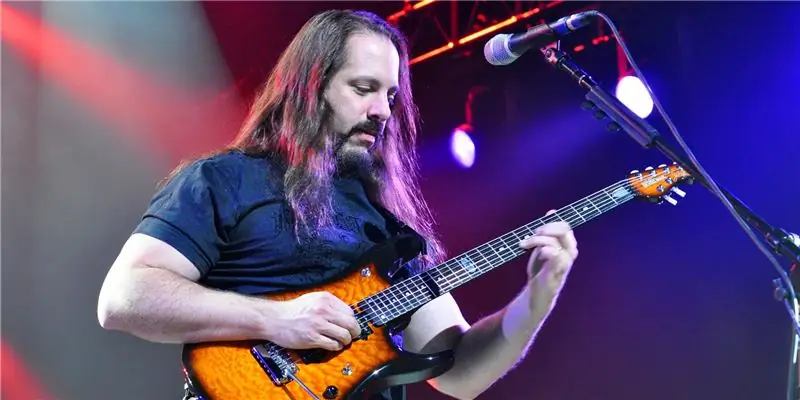 Джон Петруччи Собственный капитал: Вики, женат, семья, свадьба, зарплата, братья и сестры