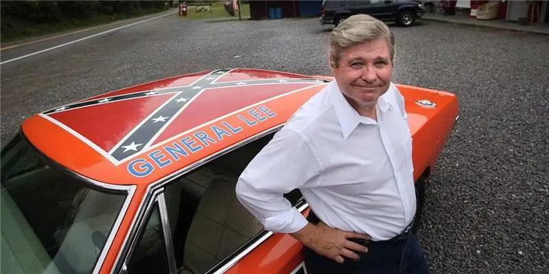 Бен Джонс Собственный капитал: Вики, женат, семья, свадьба, зарплата, братья и сестры