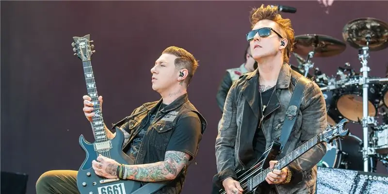 Zacky Vengeance Собственный капитал: Вики, женат, семья, свадьба, зарплата, братья и сестры