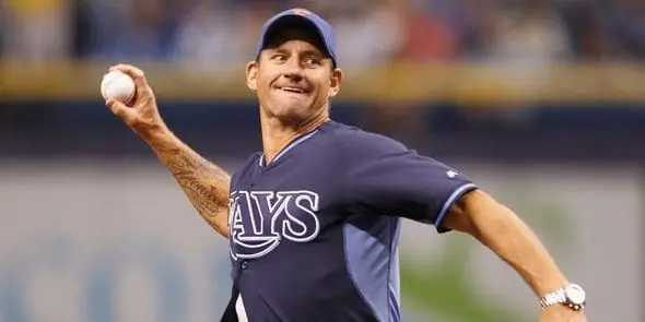 Брэд Калпеппер Собственный капитал: Вики, женат, семья, свадьба, зарплата, братья и сестры