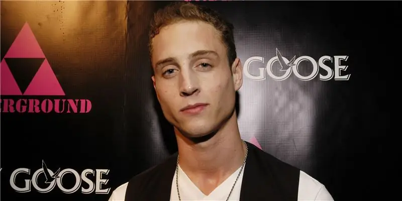 Чет Хейз Чистая стоимость: Вики, Женат, Семья, Свадьба, Заработная плата, Братья и сестры