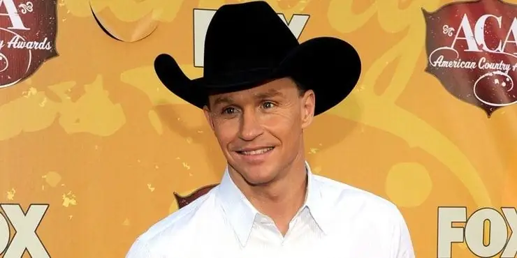 Тай Мюррей Чистая стоимость: Вики, Женат, Семья, Свадьба, Заработная плата, Братья и сестры