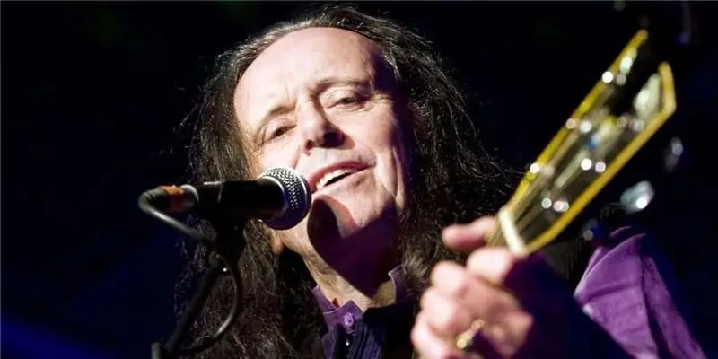 Состояние Донована: Вики, Женат, Семья, Свадьба, Заработная плата, Братья и сестры