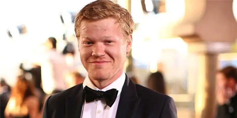 Джесси Племонс Собственный капитал: Вики, В браке, Семья, Свадьба, Заработная плата, Братья и сестры