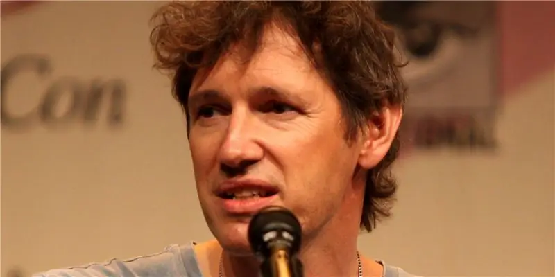 Пол У. С. Андерсон Собственный капитал: Вики, женат, семья, свадьба, зарплата, братья и сестры