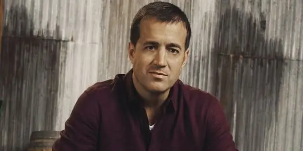 Кристо Дойл Собственный капитал: Вики, В браке, Семья, Свадьба, Заработная плата, Братья и сестры