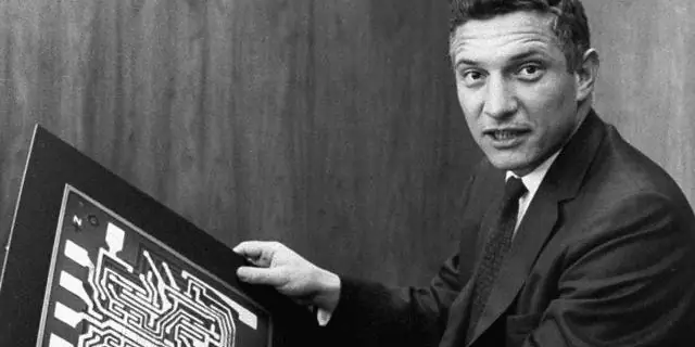 Состояние Роберта Нойса: Вики, Женат, Семья, Свадьба, Заработная плата, Братья и сестры