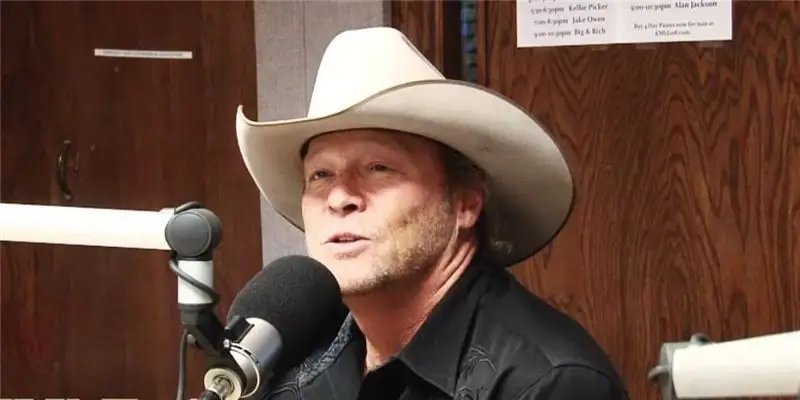 Алан Джексон Чистая стоимость: Вики, Женат, Семья, Свадьба, Заработная плата, Братья и сестры