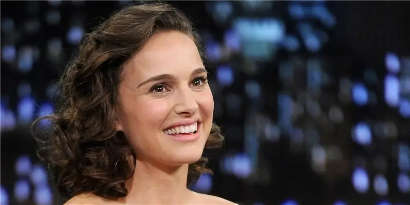 Натали Портман Собственный капитал: Вики, Замужем, Семья, Свадьба, Заработная плата, Братья и сестры