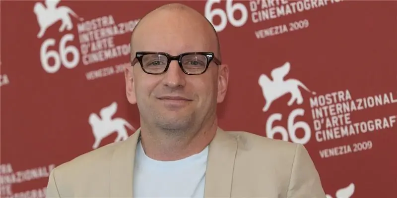 Стивен Содерберг Собственный капитал: Вики, женат, семья, свадьба, зарплата, братья и сестры