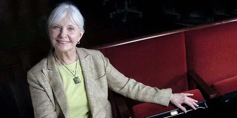 Джоан Вудворд Собственный капитал: Вики, В браке, Семья, Свадьба, Заработная плата, Братья и сестры