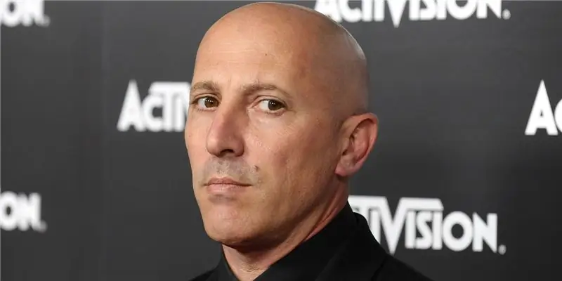 Мэйнард Джеймс Кинан Собственный капитал: Вики, женат, семья, свадьба, зарплата, братья и сестры