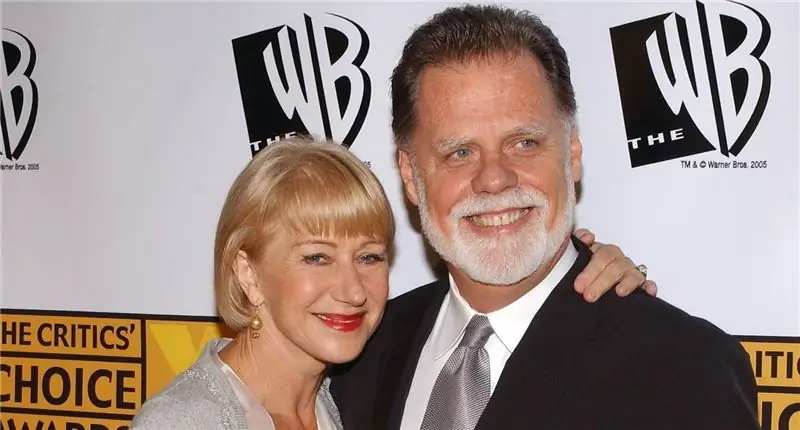 Тейлор Хакфорд Собственный капитал: Вики, женат, семья, свадьба, зарплата, братья и сестры