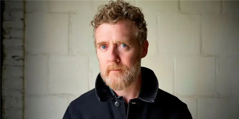 Глен Хансард Собственный капитал: Вики, В браке, Семья, Свадьба, Заработная плата, Братья и сестры