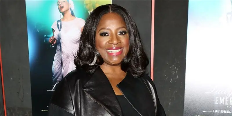 Латанья Ричардсон Собственный капитал: Вики, В браке, Семья, Свадьба, Заработная плата, Братья и сестры