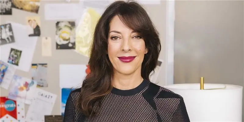 Лесли Блоджетт Собственный капитал: Вики, В браке, Семья, Свадьба, Заработная плата, Братья и сестры