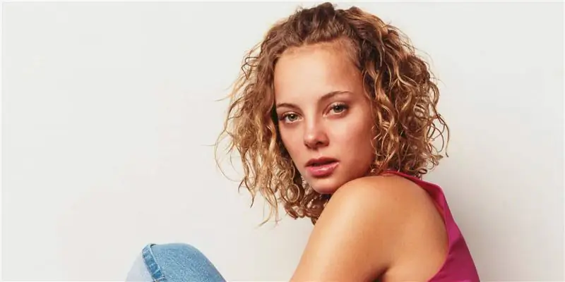 Бижу Филлипс Собственный капитал: Вики, женат, семья, свадьба, зарплата, братья и сестры