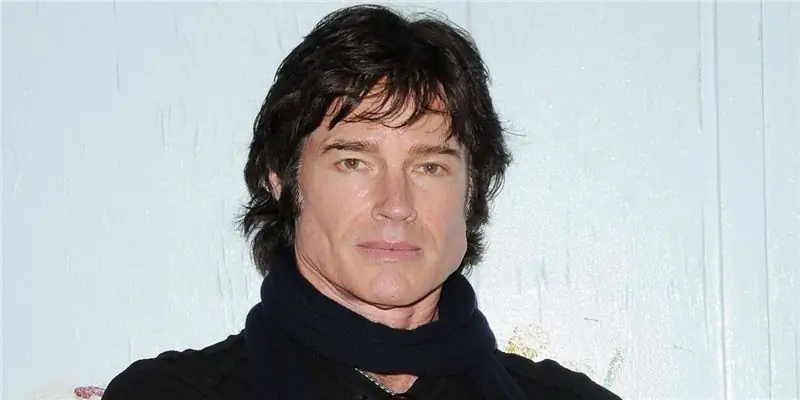 Состояние Ронна Мосса: Вики, Женат, Семья, Свадьба, Заработная плата, Братья и сестры