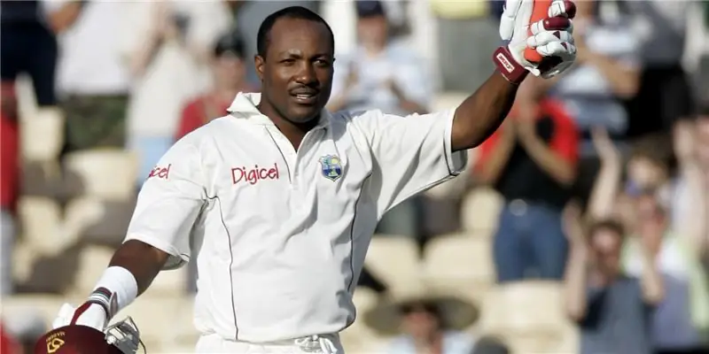 Брайан Лара Чистая стоимость: Вики, Женат, Семья, Свадьба, Заработная плата, Братья и сестры