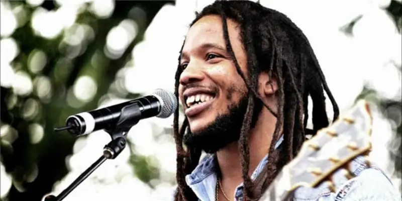 Стивен Марли Чистая стоимость: Вики, Женат, Семья, Свадьба, Заработная плата, Братья и сестры