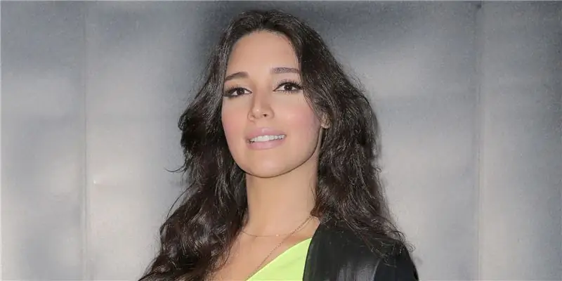 Амелия Вега Собственный капитал: Вики, Замужем, Семья, Свадьба, Заработная плата, Братья и сестры