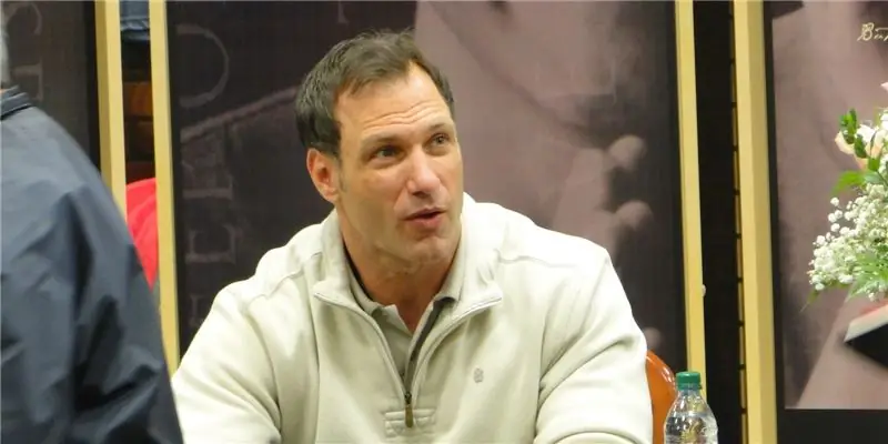 Крис Спилман Собственный капитал: Вики, Женат, Семья, Свадьба, Заработная плата, Братья и сестры