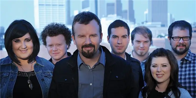 Состояние Марка Холла: Вики, Женат, Семья, Свадьба, Заработная плата, Братья и сестры