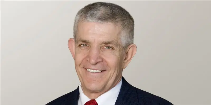 Джим МакИнгвейл Собственный капитал: Вики, женат, семья, свадьба, зарплата, братья и сестры